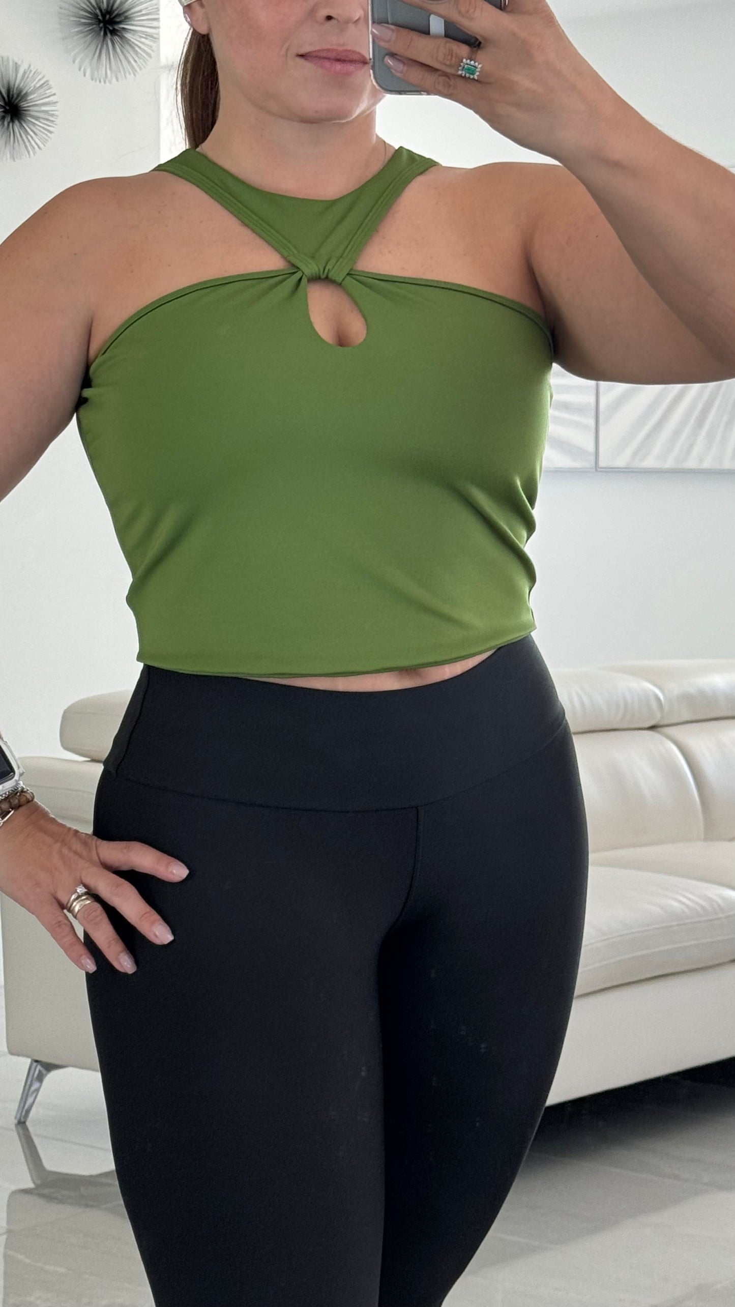 V top