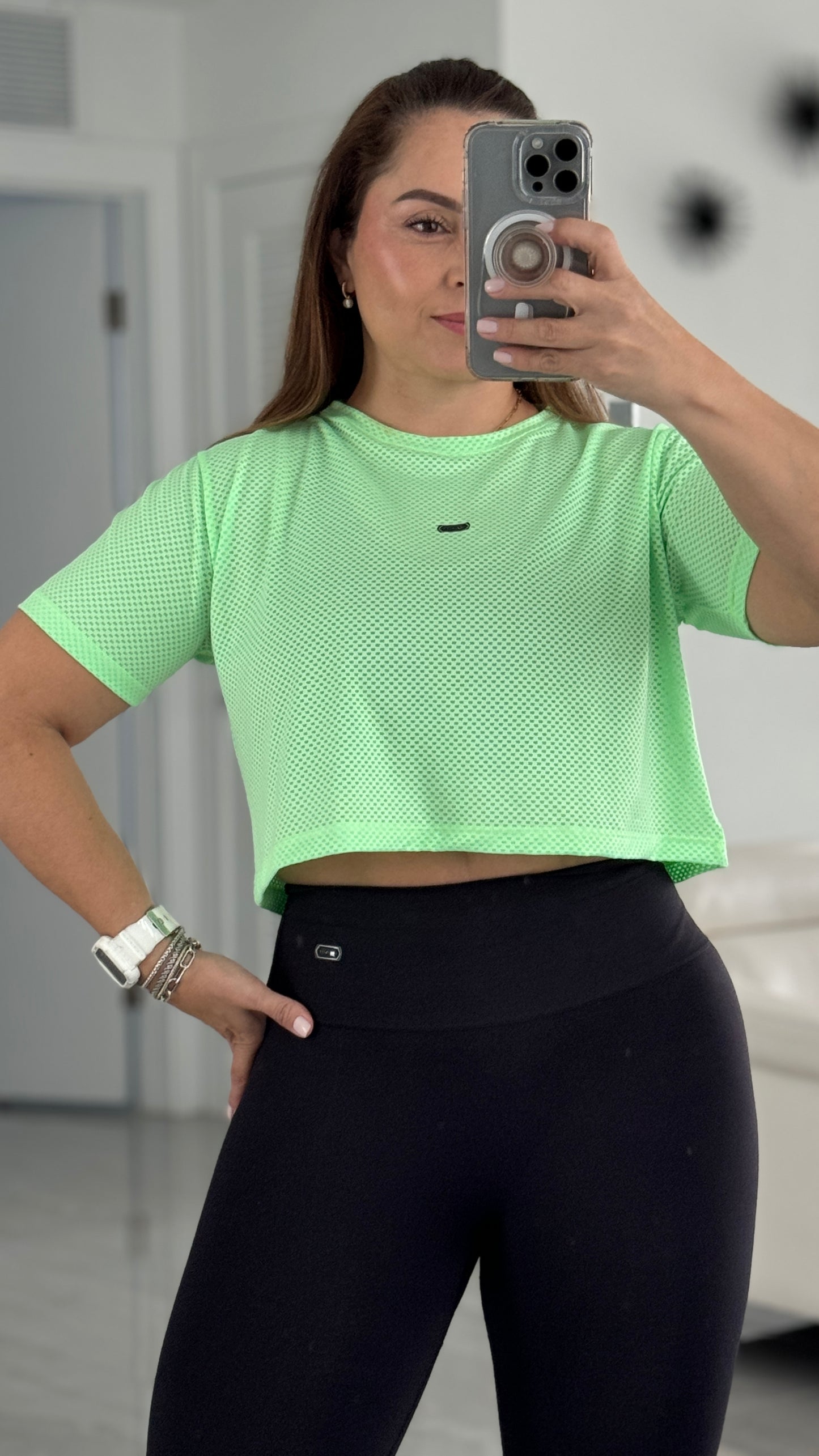Crop shirt