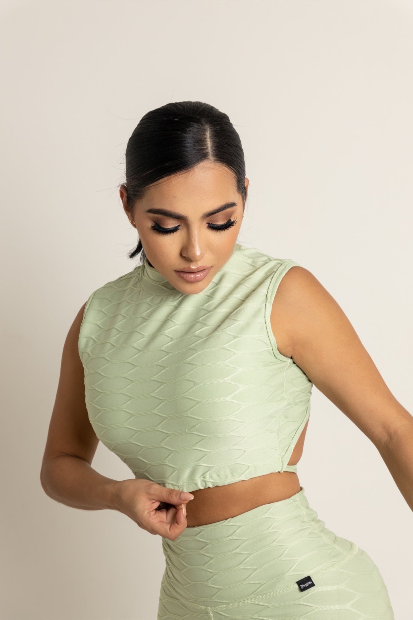 Leggings/Crop Top Essential
