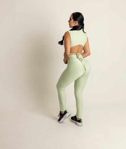 Leggings/Crop Top Essential